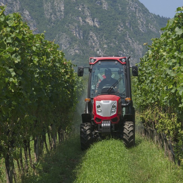 MULLER ETS - à Mittelwihr, près de Colmar ; tout matériel agricole et viticole